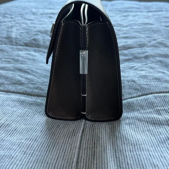 RSVP Paris Duo in grained taupe calfskin, new, with tags and dust bag - Picture 11 of 12